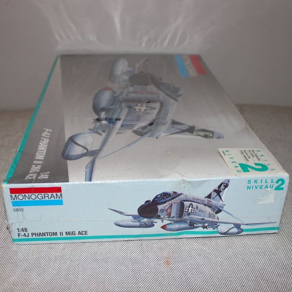 3/$118✈️sealed 1991 Monogram 1:48 F-4K PHANTOM II MiG ACE plastic model kit 5813 - Picture 6 of 7